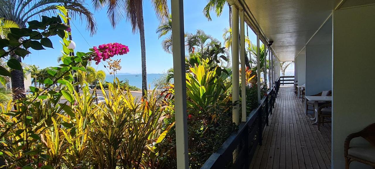 Cardwell Beachfront Motel מראה חיצוני תמונה