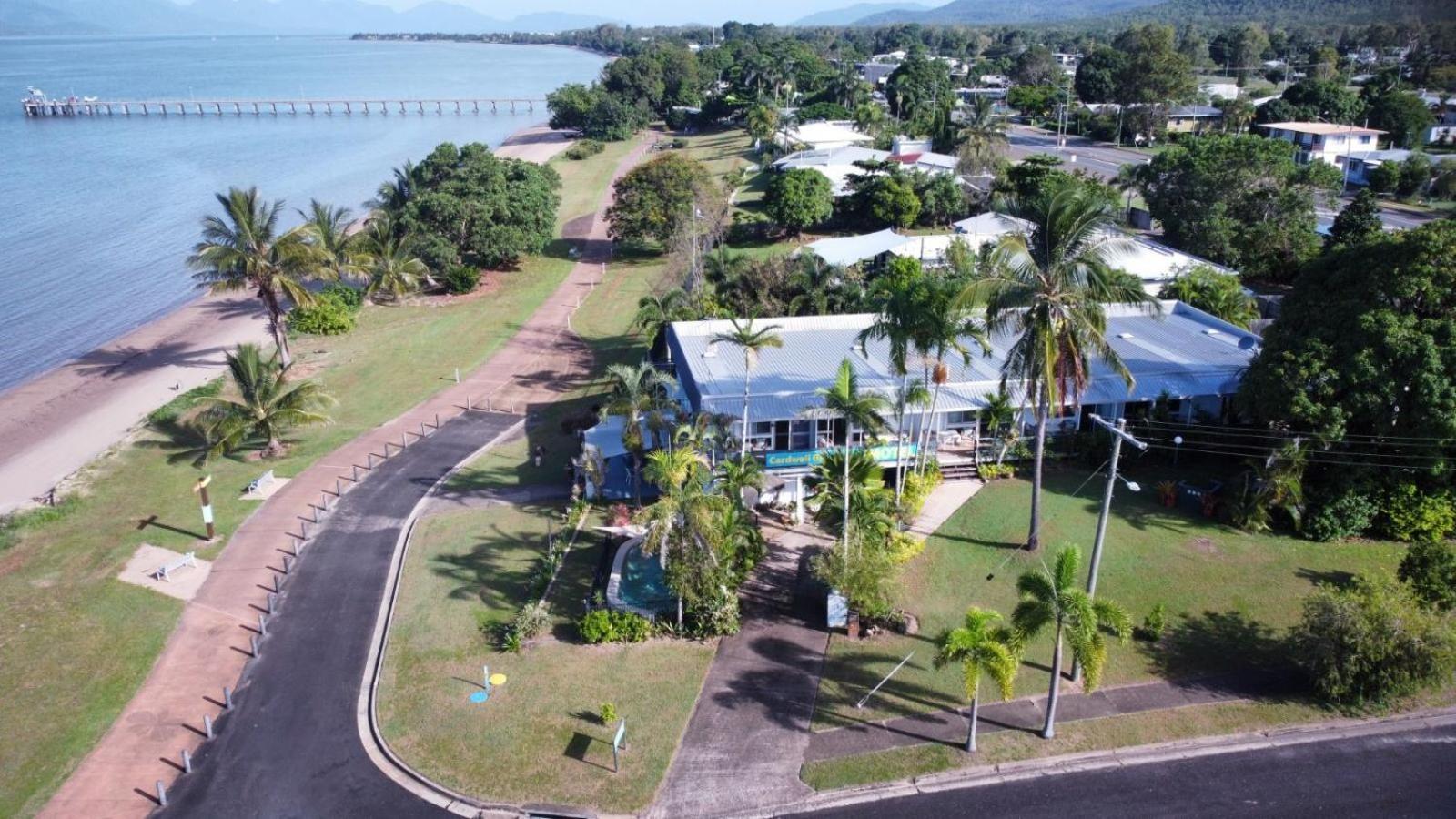Cardwell Beachfront Motel מראה חיצוני תמונה